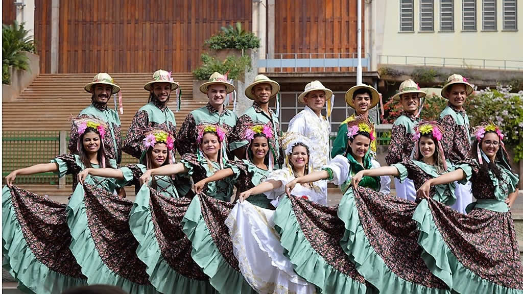 Balé Popular Sisais, de Pocinhos, PB, também em Olímpia.