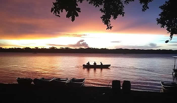 Icém, cidade na divisa com Minas Gerais, espera por você. 