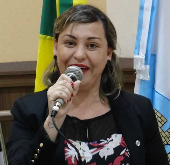 A eficiente Vereadora Bete do Broa.