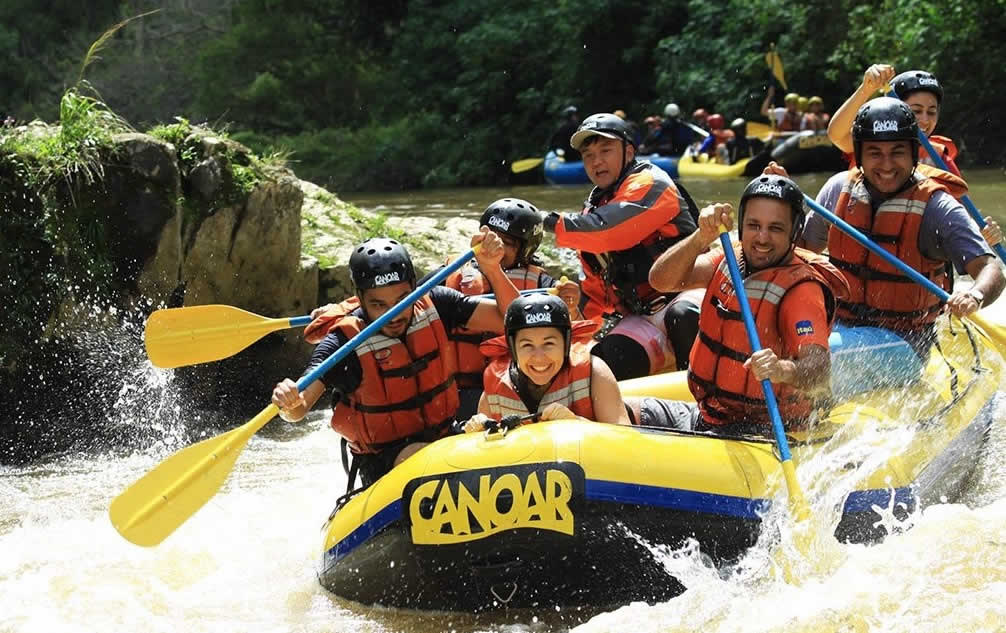 Rafting em Juquitiba (SP). 