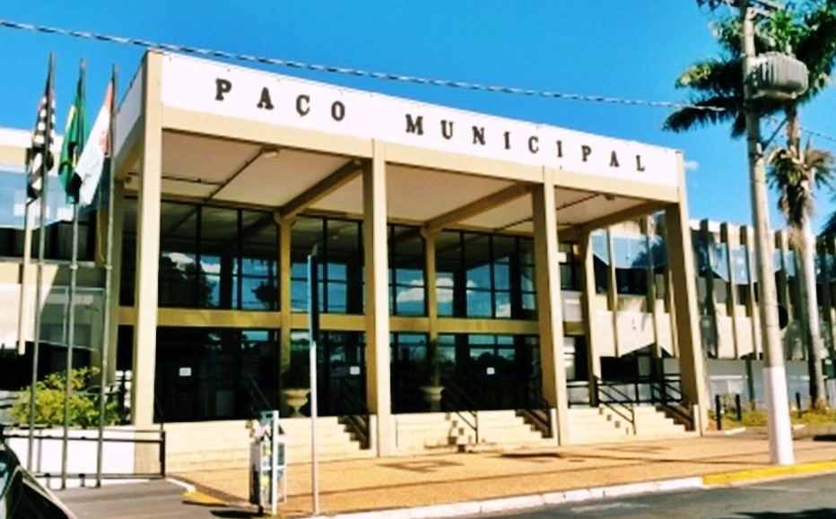 Paço de Penápolis (SP).