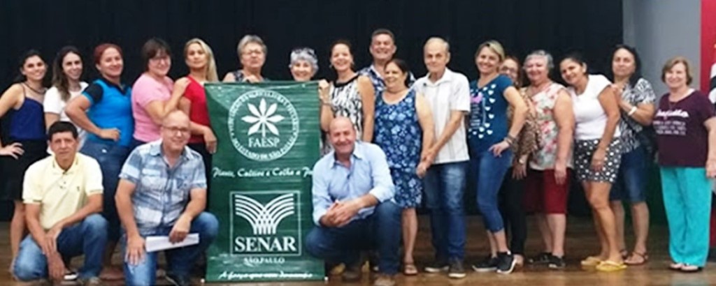 Alunos do curso de Turismo Rural do Senar, em Buritama (SP).