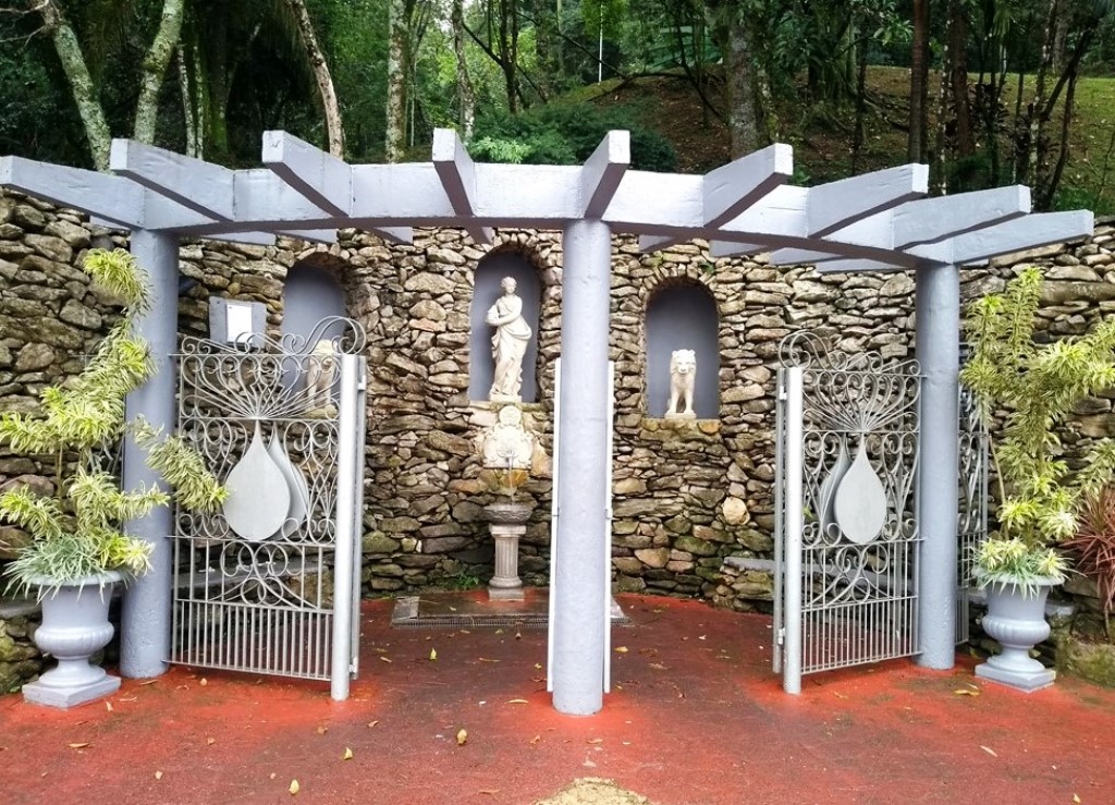 Fonte dos Italianos, em Serra Negra (SP).