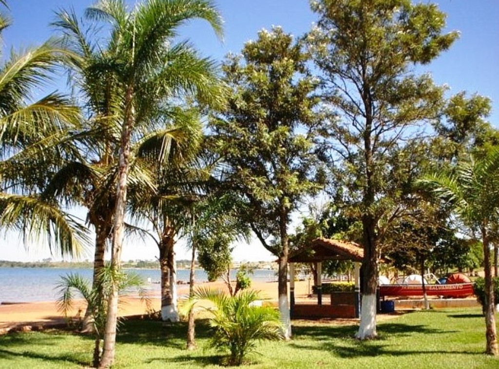 Praia de Buritama (SP).