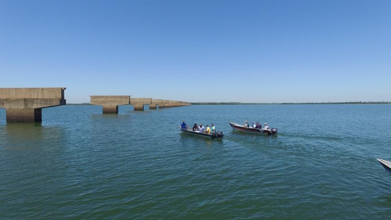 A Ponte de Jacarezinho, em Santo Antônio do Aracanguá.