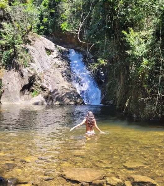 Cachoeira da Mata, perto da Fazenda da Barra (SP).