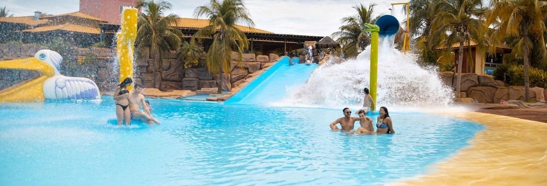 Grandes Lagos Resort e Parque Aquático. 