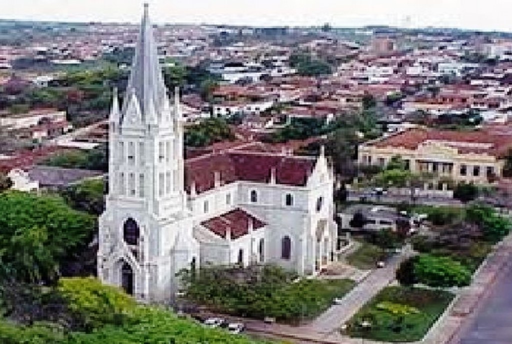 Mococa (SP).