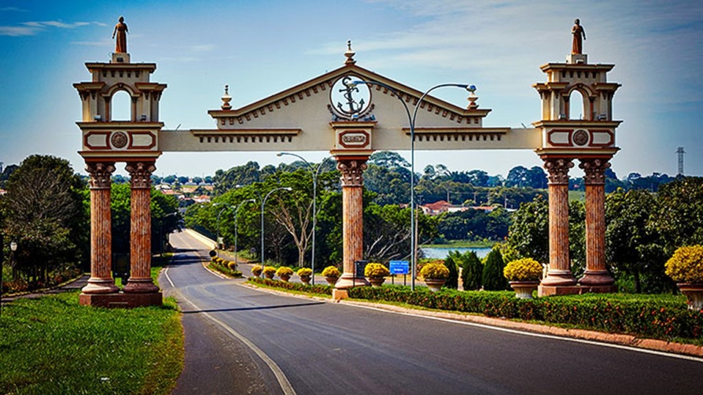 Portal de Sabino (SP).  Foto Ken Chu.