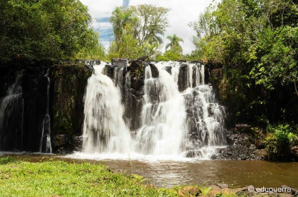 Uma das 50 cachoeiras de Torrinha (SP).