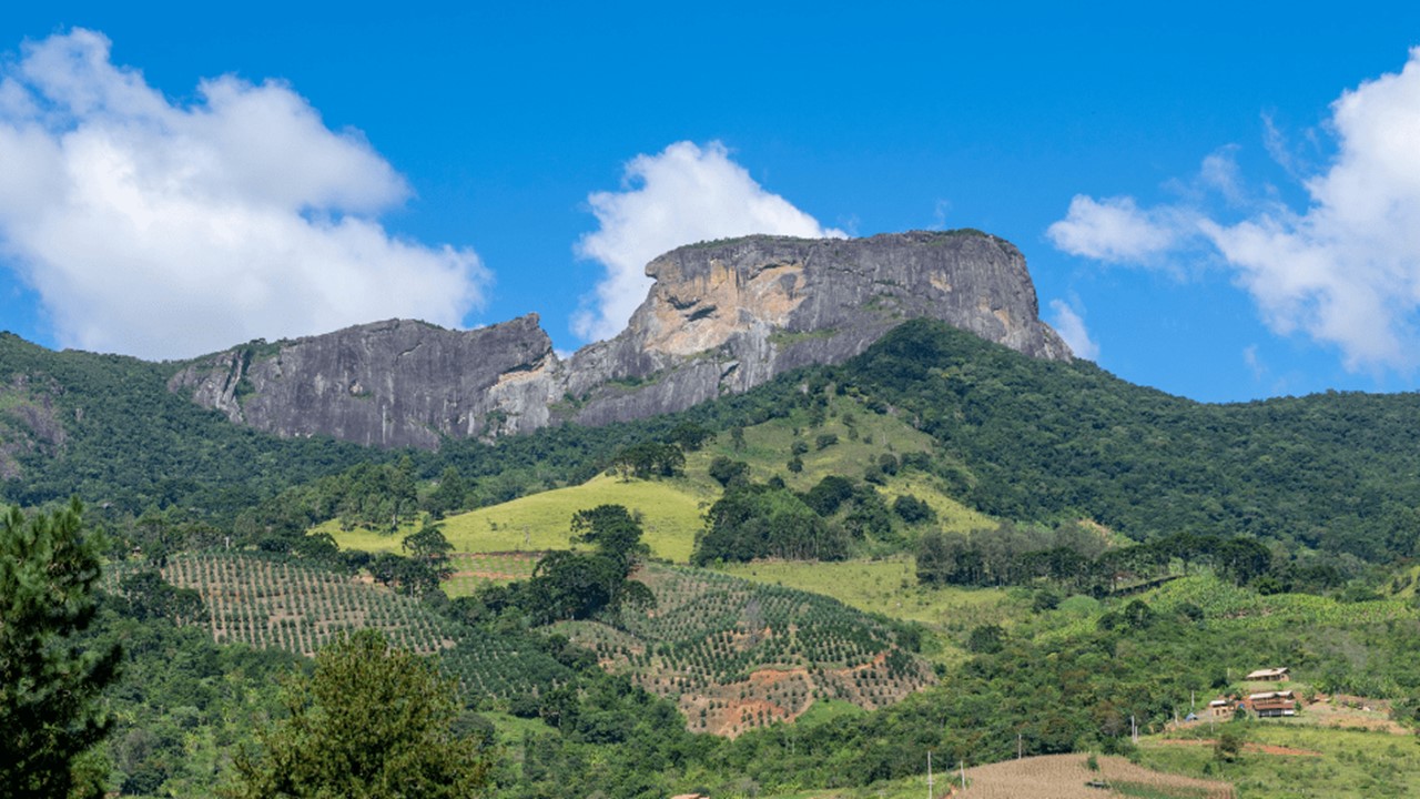 A Pedra do Baú.