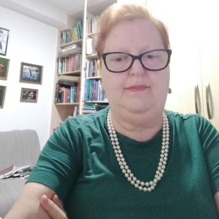 Maria José Giaretta ensina revisão do PDT.