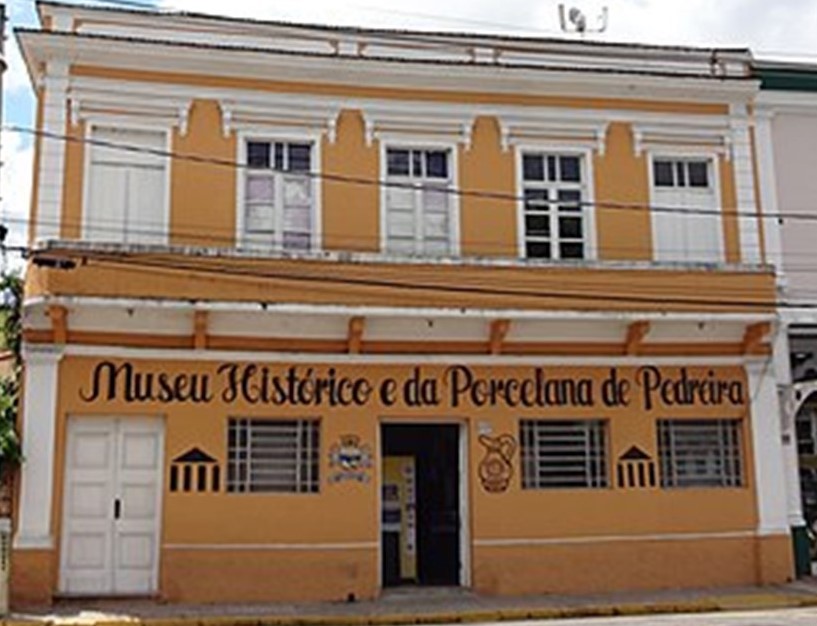 Museu da Porcelana, em Pedreira (SP). 