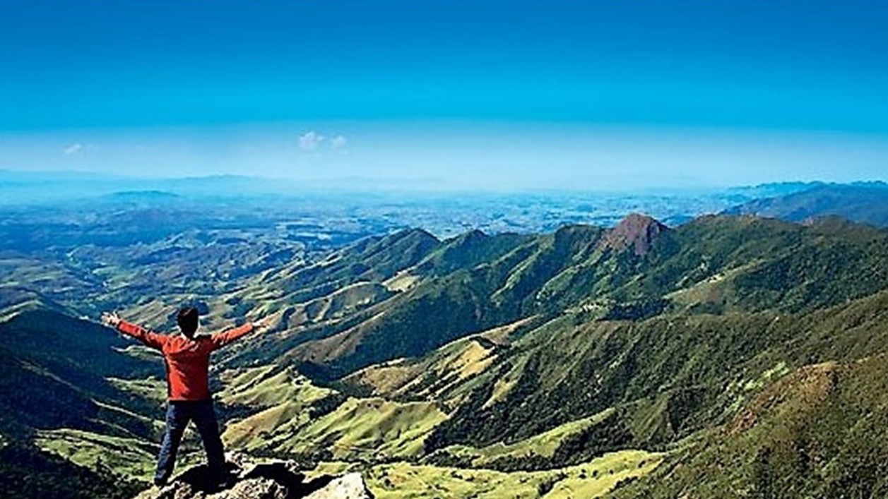 Visite o Pico da Bacia.