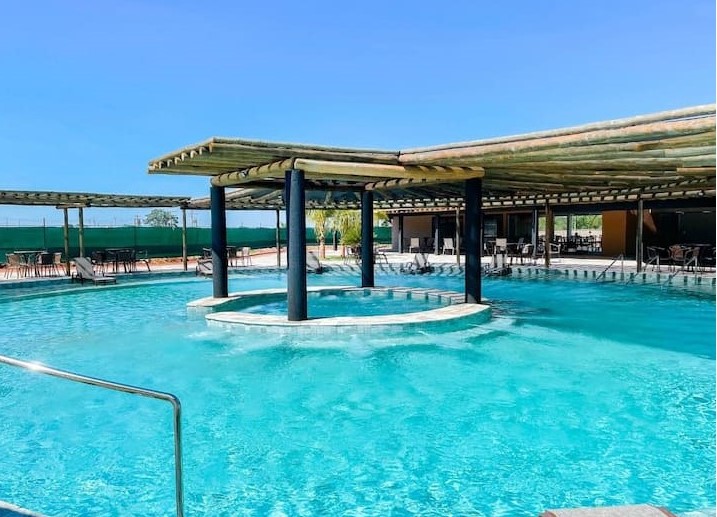 Bangalô em Resort Grandes Lagos, em Santa Clara d’Oeste (SP). 
