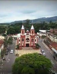 Paróquia Sant’Ana, em Roseira (SP).