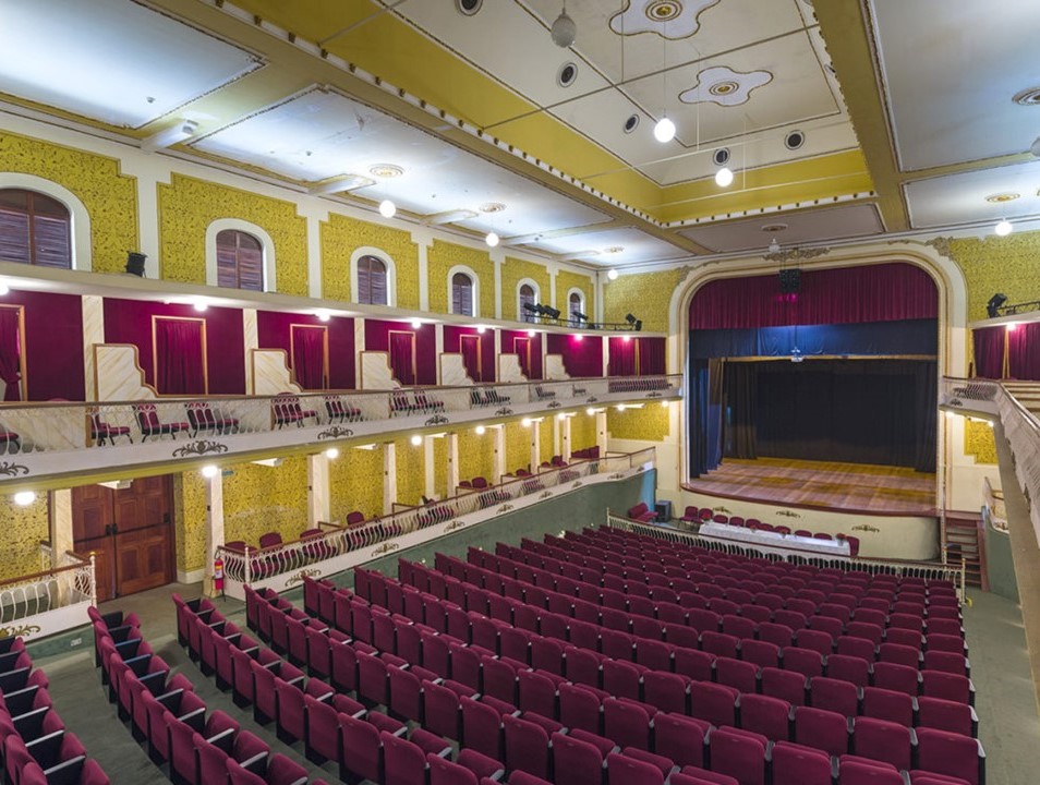 Theatro Avenida, em Espírito Santo do Pinhal.