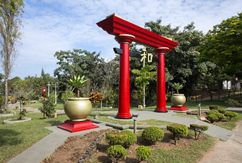 Jardim Oriental, em Piedade (SP).