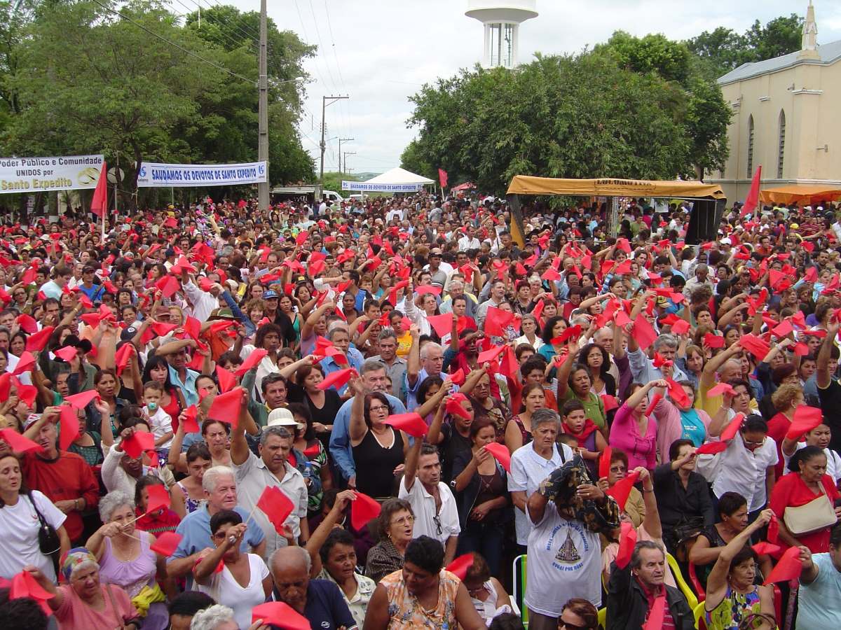 Romeiros em Santo Expedito.